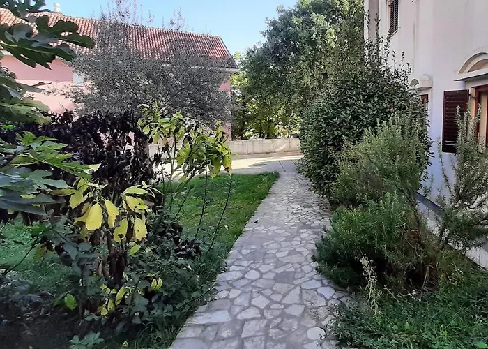 Quiet & Lovely Apartment-icici Ičići