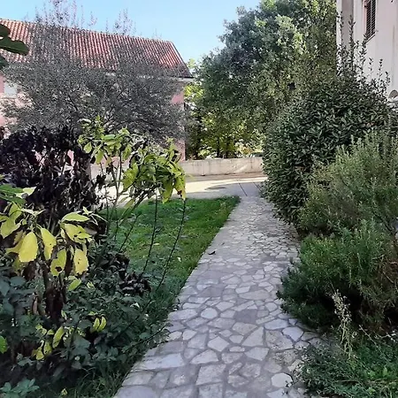 Quiet & Lovely Apartment-icici Ičići